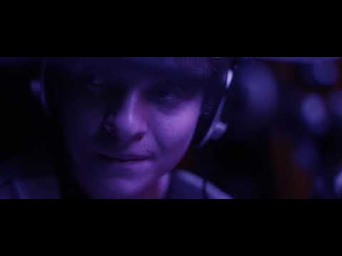 Nero su bianco (Official Music Video)