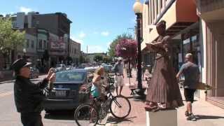 preview picture of video 'Downtown Marquette - Living Statues and Tall Ships'