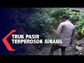 Truk Pasir Terperosok Ke Jurang