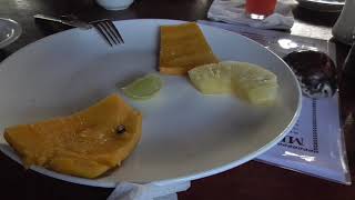 Zanzibar - snídaně v Michanwi