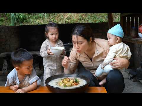 Menangkap Kerang Sungai Segar untuk Dijual di Pasar dan Memasak Bubur Bergizi untuk Anak