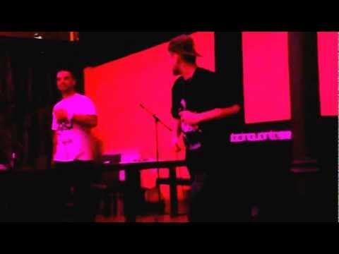 Izio Sklero -Bastadd'i razza live gallery 56 -30/6/2012