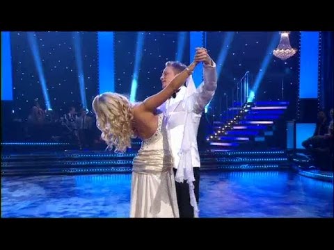 Andreas Weise och Sigrid Bernson - slowfox - Let’s Dance (TV4)