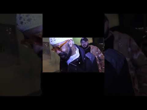 Paparazzi asks Drakes dad what's his son's favourite song of all time