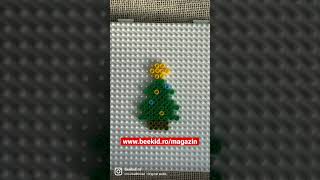 Christmas tree made with Hama beads | bradut de Craciun facut din margele de calcat Hama | beekid
