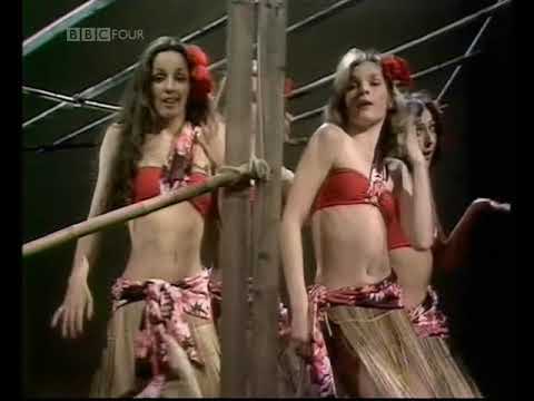 Top Of The Pops - 1976.04.29 - Andrea True Connection - More More More (Pan’s People)