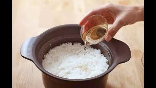 煮米饭别只放水，教你5星饭店秘诀，蒸的米饭更好吃，香甜又松软