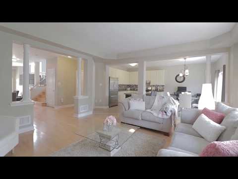 111 Muscat Crescent, Ajax, ON L1Z 0B7