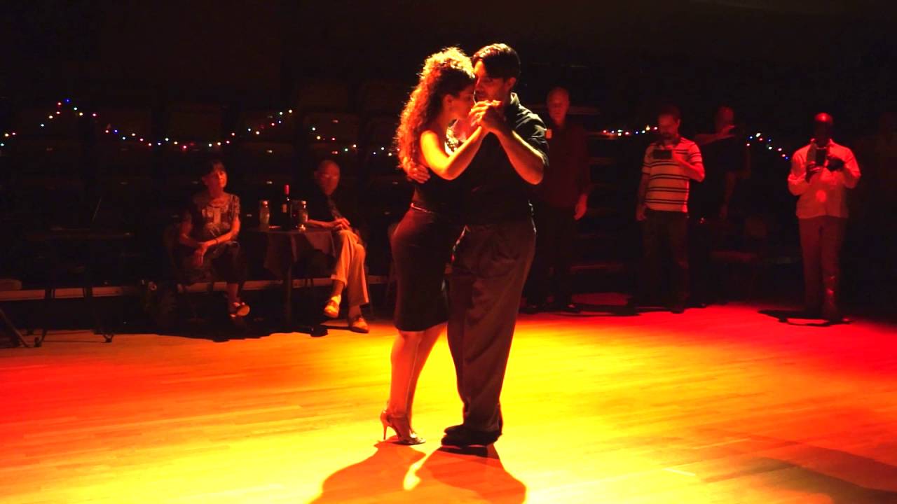 Florencia Borgnia & Marcos Dario Pereira Tango Class Demo 2016 Sept 10