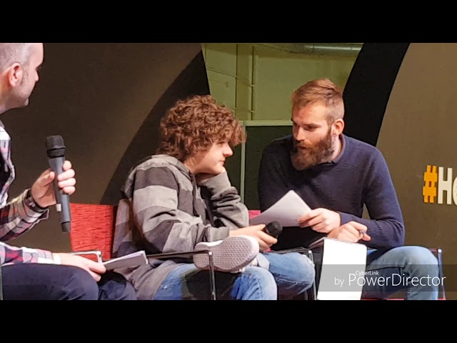 Vídeo relacionado con HWC Trading Gaten Matarazzo Strange Hawkins Thing Dustin Henderson Los Regalos Imprimieron La Imagen Firmada Del Autógrafo Para Los Fans De La Demostración De Serie De Televisión - A4
