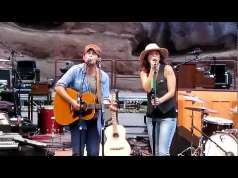 Brandi Carlile Gregory Alan Isakov That Moon Song 07.14.2012