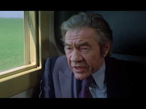 La Carapate (1978) - The Flics