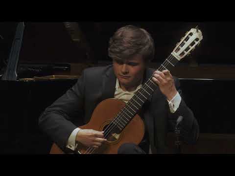 Walton. Five Bagatelles for Guitar, No 3