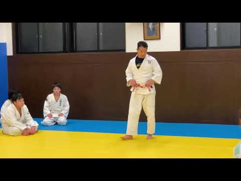 柔道　judo    寝技　下からのアタック