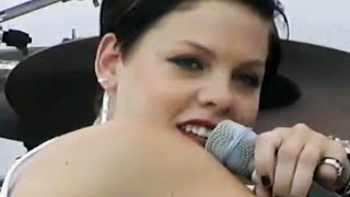 P!nk - Mercedes Benz [Janis Joplin] (Grant Park, 2003)