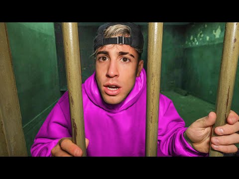 24 HOURS IN AN ABANDONED PRISON !!