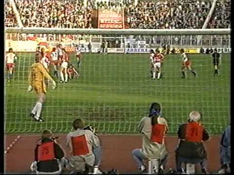 17.10.1987 - Hamburger SV - VfB Stuttgart - 3:0