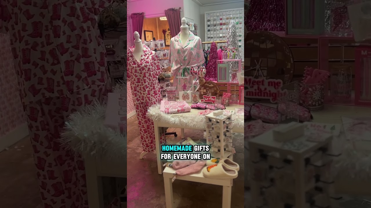 Shop local at The Charming Haven! Over 40 small businesses & online at thecharminghaven.com 🛍️✨