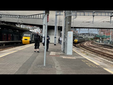 Trains at Newport￼