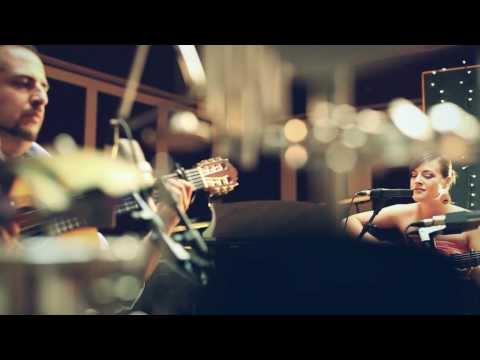 Thaïs Morell & Juan de Pilar - LIVE at Millenia Estudios - "Zamba de la Candelaria"