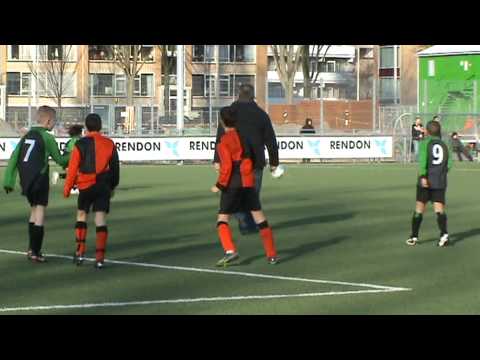 DUNO E1 tegen Laakkwartier E1 6 maart 2010