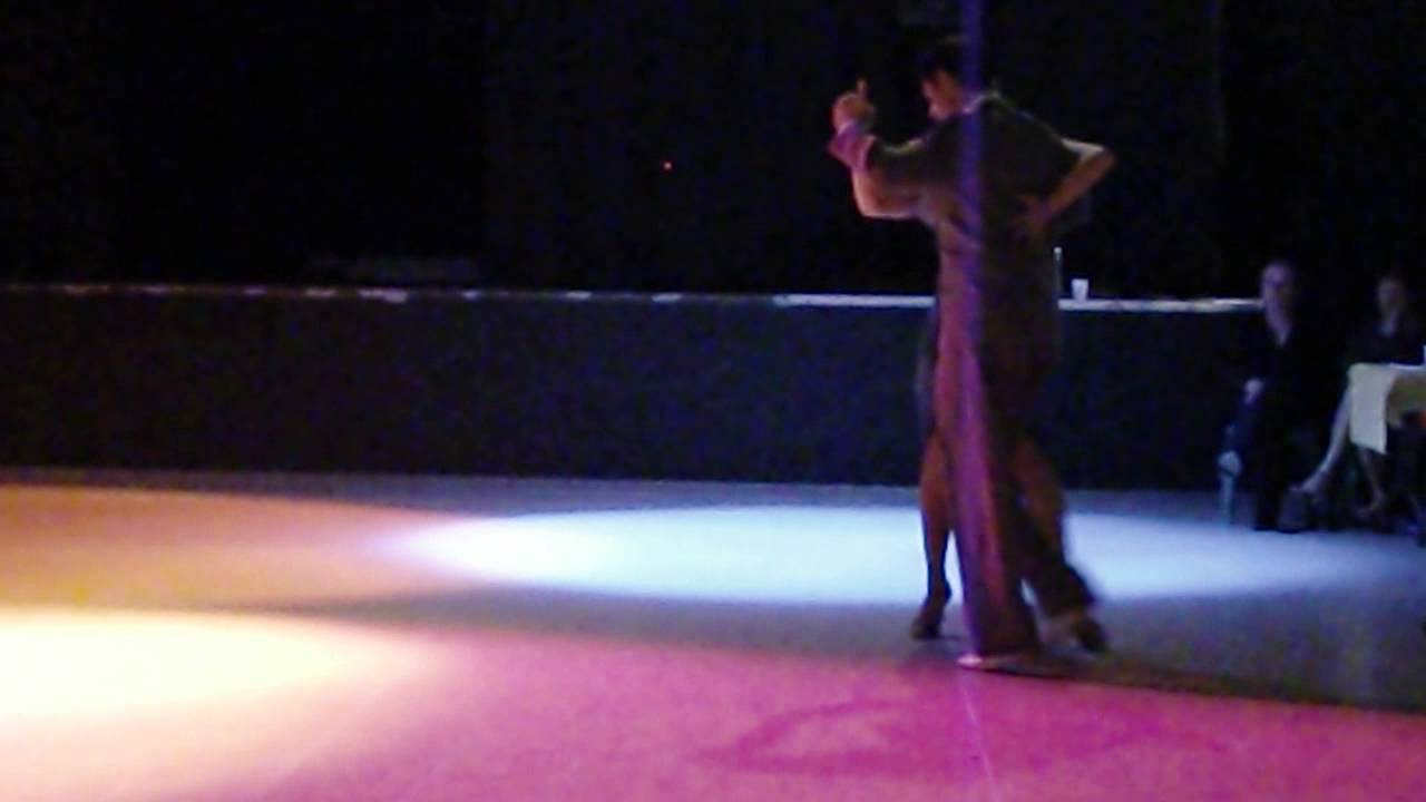 Julia et Andres Ciafardini - Lejos de Ti - Rodolfo Biagi