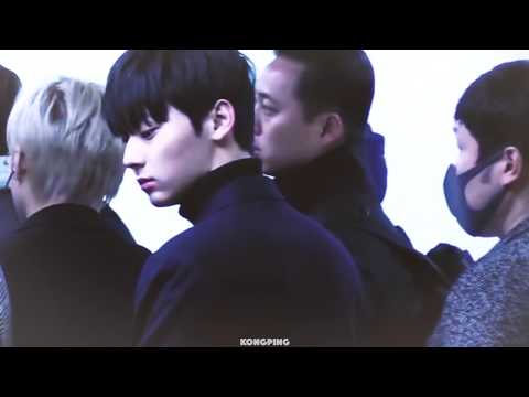 황민현 공항 영상편집 【Hwang Minhyun airport fashion】
