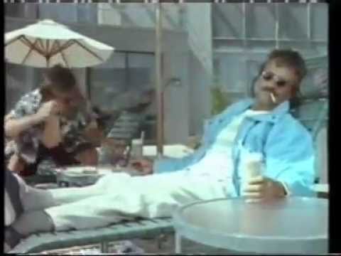 WEEKEND CON IL MORTO (1989) Con Andrew McCarthy - Trailer Cinematografico