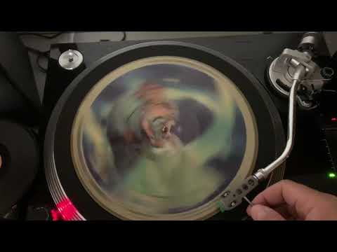 “A Man, a Moon and a Maid” Enric Madriguera and his Orchestra - Vogue R779