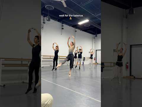 Michal’s reaction @ the end😝 #ballet #dance #dancer #ballerina #balletdancer #balletclass #balance