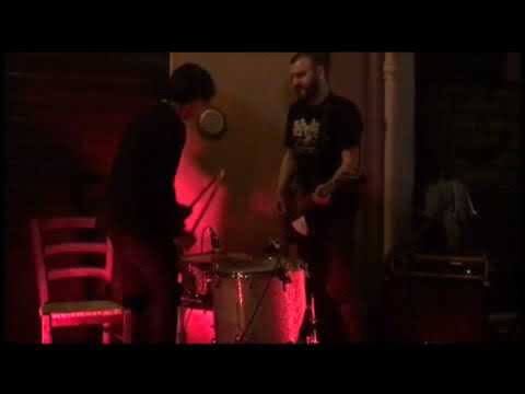 OSLO TAPES live @ post bar