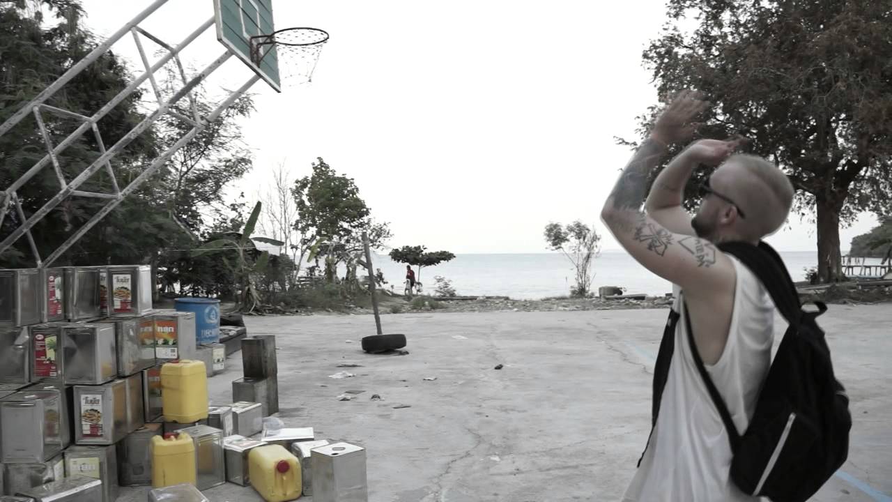 Johan Alander ft Carolina Wallin Perez – ”Inbördeskriget”