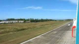 preview picture of video 'UNHAS Mil Mi 171 31 W inagural landing at Laoag airport'