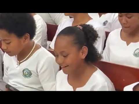 E MALIE!MALIE!(POLOTU). T/C Kinoya Choir. Viliame Vuetasau.