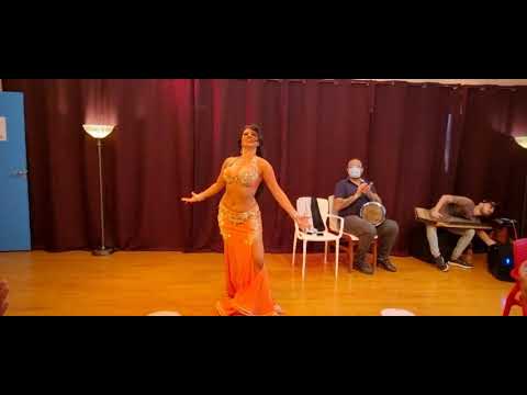 Esmeralda Saadeh - Show Casa 1001 Noites