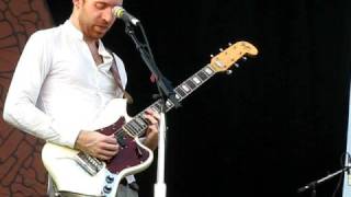 Hot Chip - Nothing Compares 2 U/ In the Privacy of our Love  Austin City Limits 2008 ACL