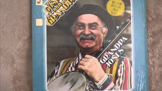 Traveling Lite To Heaven - Grandpa Jones