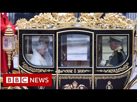 女王がバッキンガム宮殿を去る - BBCニュース (Queen leaves Buckingham Palace - BBC News)