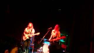 Feature - Psalms (Live at Mello Mello, Liverpool)