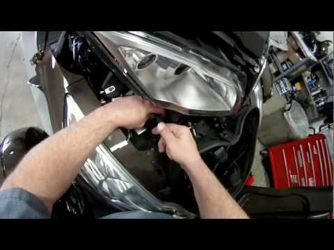 Beautiful Can-Am Spyder RT Body Removal