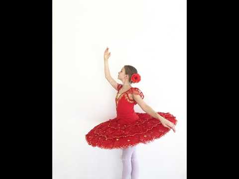 Сценический костюм P 1321A - video 2