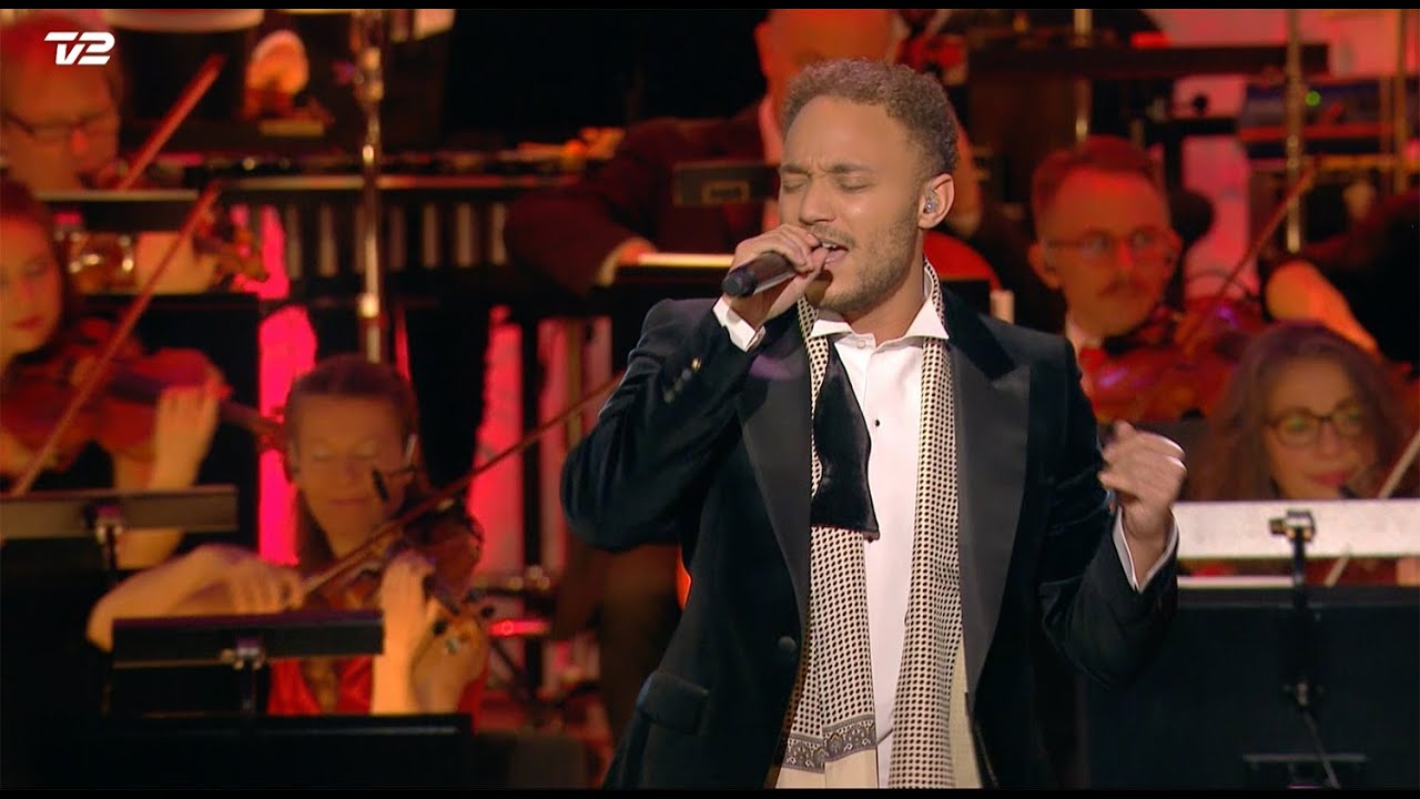 Alexander Oscar - This Christmas (Live at Alletiders Juleshow TV2)