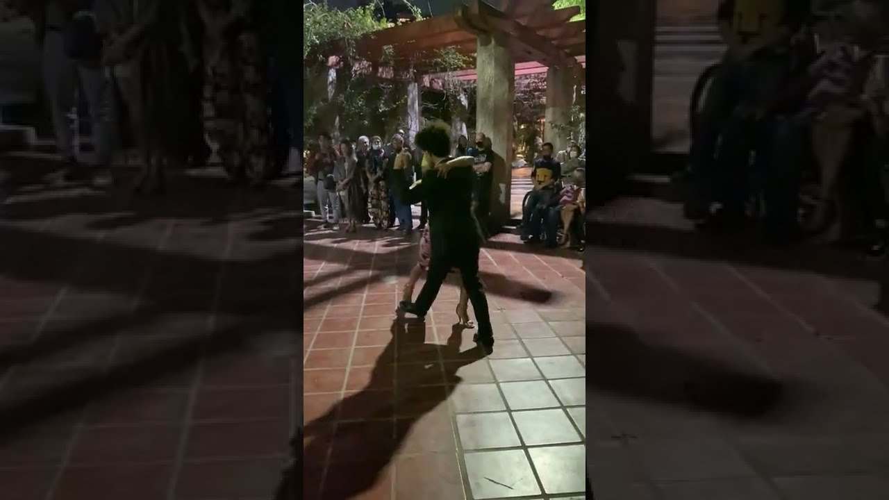 Gaby Mataloni & Vinicius Souza - Milonga del Parque México 2022 1/3