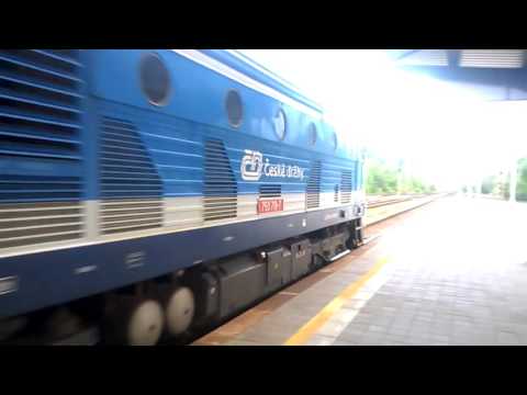 Spěšný vlak 1637 Pernštejn odjezd Brno Královo Pole