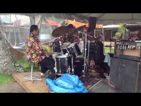 ORCHESTRE HEI TIARE TAHITI KAINA