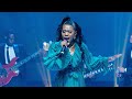 ZIMBABWE - Sharon Manyonganise Cherayi (Live)
