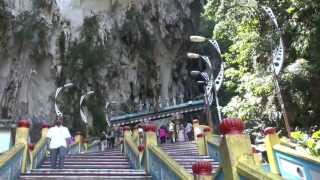 preview picture of video 'Batu Caves main temple of Lord Murugan'