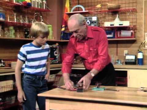 How Do Motors Work? (Mr. Wizard)