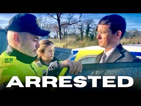 BREAKING - Irish teacher ENOCH BURKE ARRESTED OUTSIDE SCHOOL AND LOCKED UP in Mountjoy Prison