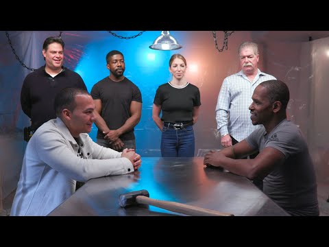 前毒梟從陣容中猜出前臥底警察 (Ex-Drug Lord Guesses Ex-Undercover Cop Out Of A Lineup)